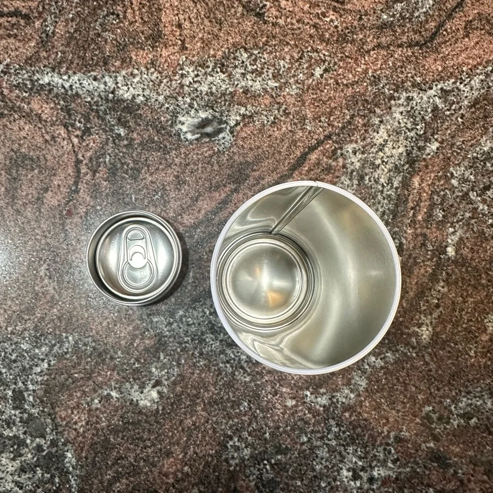 Yeti 12oz slim can stash can
